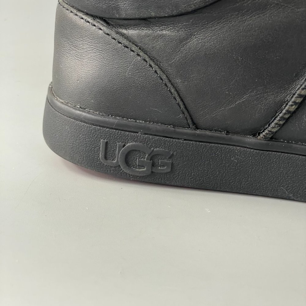 UGG Kids' Boscoe Black Leather Trainer, Kid's Size US 4 - Picture 3 of 13